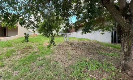 Terreno à venda em Condomínio Residencial Odete - Bauru/SP