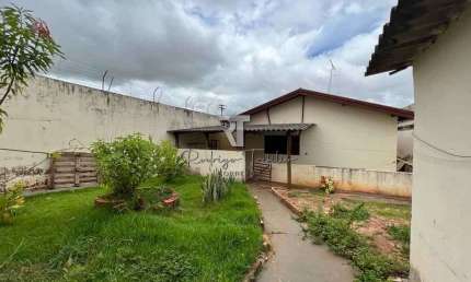 Casa com 3 quartos à venda na Vila Brunhari, Bauru 