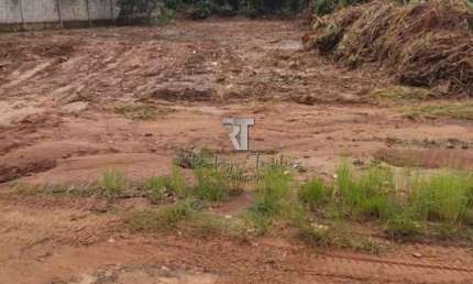 Terreno à venda no Vale do Igapó, Bauru 