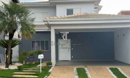 Sobrado à venda em Residencial Villaggio I - Bauru/SP