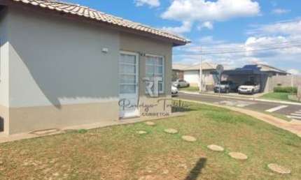 Casa Em Condomínio Fechado para venda com 45 m² e 2 quartos em Vargem Limpa I, Bauru - SP