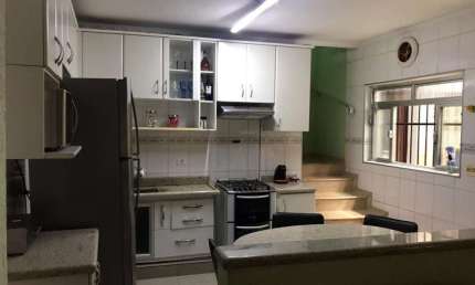 Sobrado à venda, 218 m² por R$ 680.000,00 - Vila Palmares - Santo André/SP