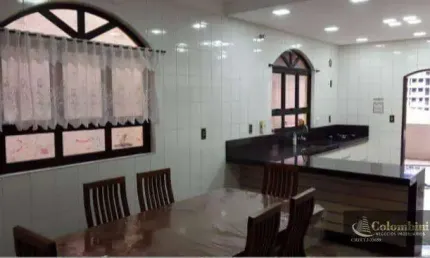 Sobrado com 3 dormitórios à venda, 191 m² por R$ 795.000,00 - Jardim do Estádio - Santo André/SP