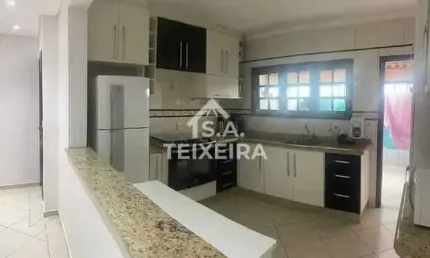 Sobrado para alugar no bairro Vila Alto de Santo André em Santo André/SP