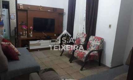 Casa à venda no bairro Parque Novo Oratório em Santo André/SP