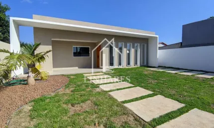 Casa à venda no bairro Jardim Atlântico Leste (Itaipuaçu) - Maricá/RJ
