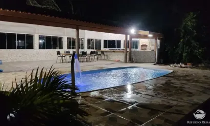 BELA CHÁCARA COM PISCINA ÁREA BEM LOCALIZADA EM CAÇAPAVA - SP