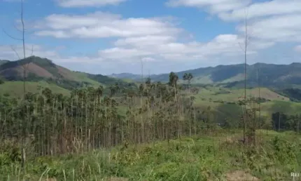 Terreno à venda no Centro, Monteiro Lobato 