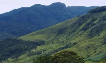 CHÁCARA INCRÍVEL  COM LINDA VISTA EM SÃO FRANCISCO XAVIER