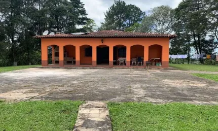 Fazenda à venda no Centro, Igaratá 