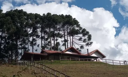 Fazenda à venda no Centro, Sapucaí-Mirim 