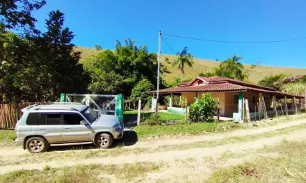SÍTIO COM MATA PRESERVADA, PLATÔS E LINDA VISTA EM SÃO JOSÉ DOS CAMPOS/SP