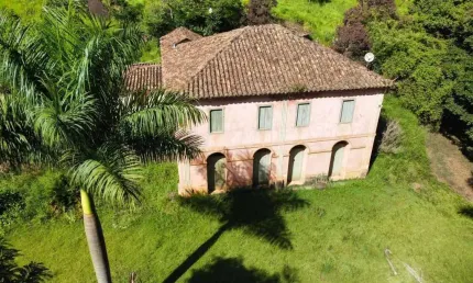 Fazenda à venda no Centro, Munhoz 