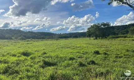 Fazenda à venda no Centro, Gurinhatã 