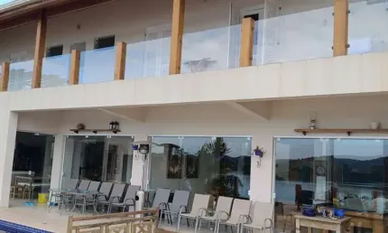 CHÁCARA ALTO PADRÃO COM BELÍSSIMA PAISAGEM EM IGARATÁ/SP