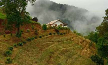 LINDA CHÁCARA COM VISTA MARAVILHOSA EM SÃO FRANCISCO XAVIER/SJC/SP