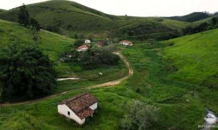 Fazenda à venda no Centro, Santa Branca 