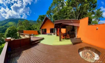 Chácara espetacular com chalé e vista panorâmica em sapucaí-mirim/mg