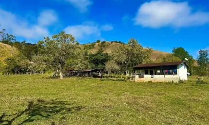 Chácara / sítio com 1 quarto à venda em São Francisco Xavier, São José dos Campos 