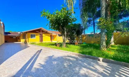 Casa com 3 dormitórios à venda, 133 m² por R$ 450.000,00 - Nereidas - Guaratuba/PR