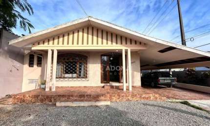 Casa com 4 dormitórios à venda, 208 m² por R$ 750.000,00 - Piçarras - Guaratuba/PR