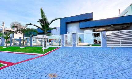 Casa Alto padrão com 5 dormitórios à venda, 320 m² por R$ 2.200.000 - Coroados - Guaratuba/PR