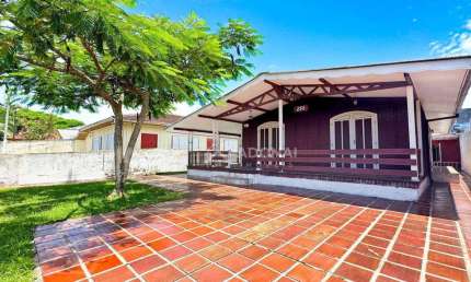 Casa com 4 dormitórios à venda, 165 m² por R$ 560.000,00 - Brejatuba - Guaratuba/PR