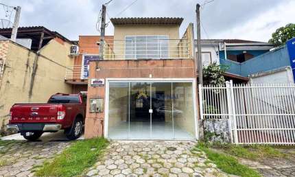 Sobrado com 2 dormitórios à venda, 81 m² por R$ 445.000,00 - Centro - Guaratuba/PR