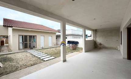 Casa com 4 dormitórios à venda, 197 m² por R$ 750.000,00 - Cohapar - Guaratuba/PR