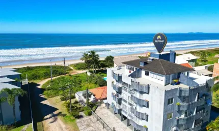 A poucos passos da areia! Apartamento com vista para o Mar,  à venda por R$ 550.000 - Brejatuba - Guaratuba/PR