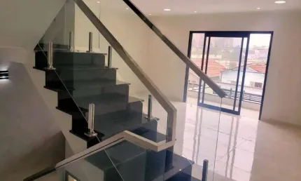 Sobrado Demarchi 3 quartos, 4 vagas de garagens, 4 banheiros