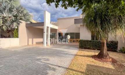 Casa em condomínio fechado com 3 quartos à venda na General Meira, 3030, Parque Ouro Verde, Foz do Iguaçu por R$ 1.150.000