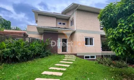 Casa em condomínio fechado com 6 quartos à venda na Jorge Sanwais, 2300, Jardim Naipi, Foz do Iguaçu por R$ 1.950.000