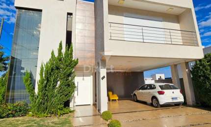 Casa em condomínio fechado com 3 quartos para alugar na Maceió, 1277, Jardim das Laranjeiras, Foz do Iguaçu por R$ 10.000