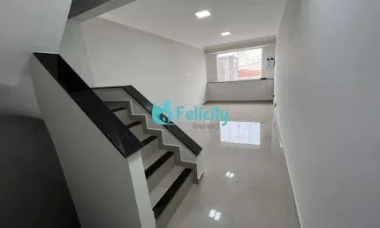 Sobrado NOVO com 3 dorms, 1 suíte, 3 vagas, 140m2 no Jardim Vista Linda