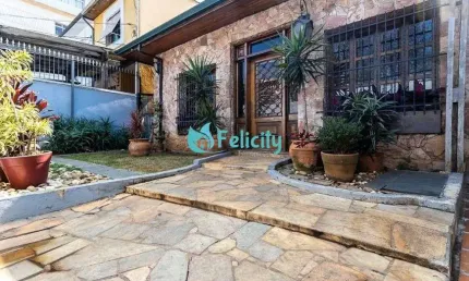 Casa térrea com 2 dorms, 1 suíte, 3 vagas,  250m2 no Sumaré