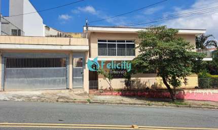 Casa com 7 dorms, 8 vagas, 340m2 no Parque São Domingos