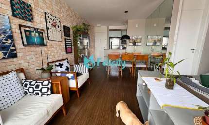 Apartamento com 2 dormitórios, 1 suíte, 1 vaga, 64m2 na Vila dos Remédios