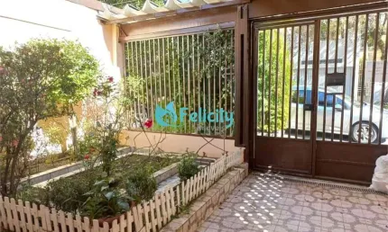 Casa com 3 dorms, 1 suíte, 2 vagas, 210m2 na vila ipojuca