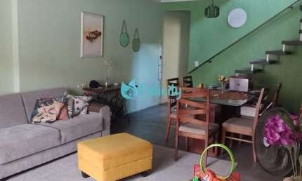 Sobrado com 3 dorms, 1 suíte, 6 vagas, 160m2 na Vila Mangalot
