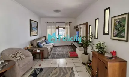 Sobrado com 3 dormitórios, 1 suíte, 2 vagas, 152m2 no Cj. Res. Vista Verde