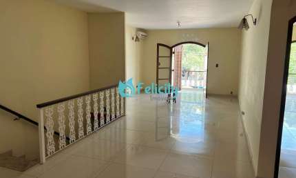 Sala Comercial  com 5 salas, 300m2 no Jardim Santo Elias
