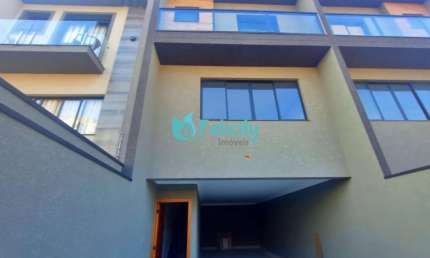Sobrado NOVO com 3 dorms, 1 suíte, 3 vagas, 165m2 no Parque São Domingos