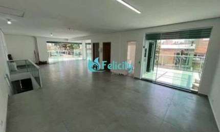 Prédio Comercial com 283m2, 3 salas, 9 vagas em Perdizes
