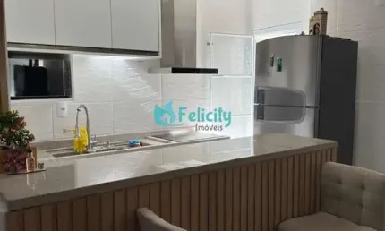 Casa térrea com 2 dorms, 1 suíte, 2 vagas, 110m2 no Jardim Vista Linda