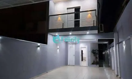 Sobrado com 3 dorms, 1 suíte, 4 vagas, 160m2 no ayrosa