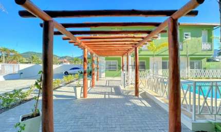 Casa com 2 quartos à venda na Rua Dois, 40, Capricórnio II, Caraguatatuba, 96 m2 por R$ 495.000