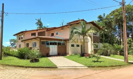 Casa em condomínio fechado com 4 quartos à venda na Rua Bonito, 500, Mar Verde II, Caraguatatuba por R$ 1.299.900