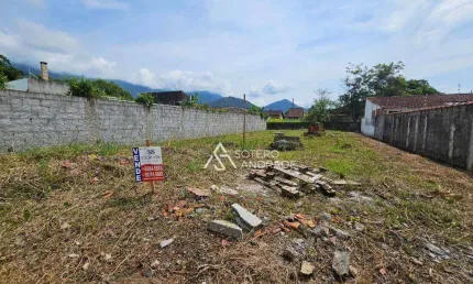 Excelente oportunidade de comprar seu terreno na praia