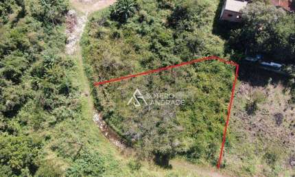 Terreno de esquina em excelente localização na praia do Capricórnio